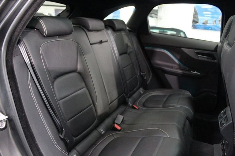 2019 68 JAGUAR F-PACE 3.0 D300 V6 S SUV 5DR DIESEL AUTO AWD EURO 6 (S/S) (300 PS