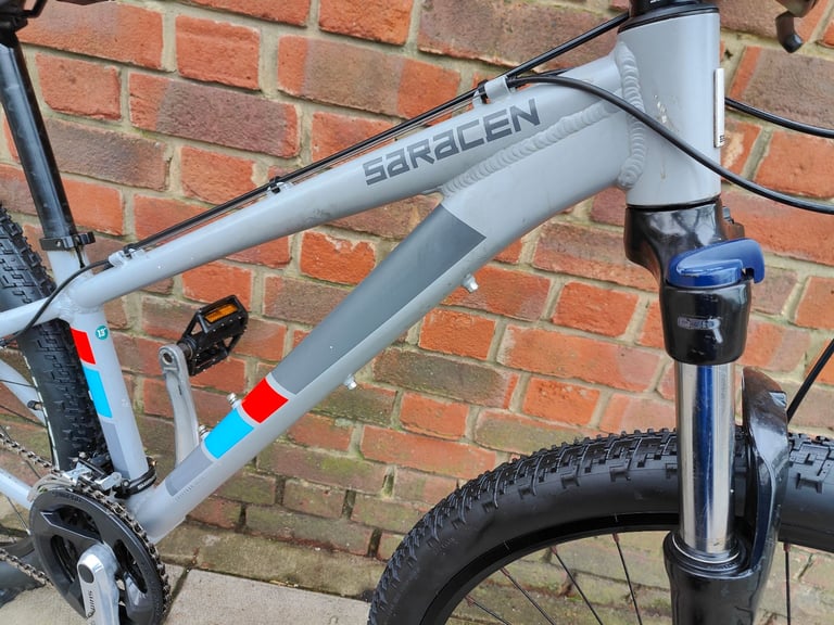 SERVICED (6107) 27.5" SARACEN TUFFTRAX 24-speed Aluminium Mountain BIKE Disc Brakes BICYCLE Size S/M
