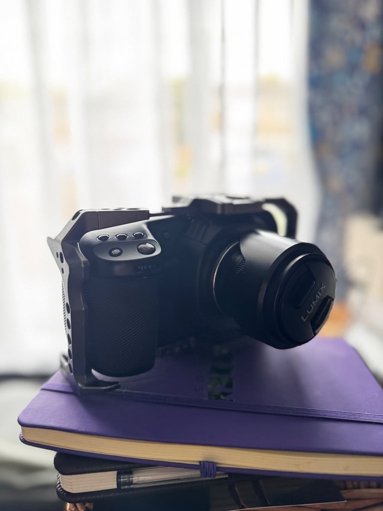 FOR SALE: Blackmagic Pocket Cinema Camera 4K + Full Tilta Rig Setup 🎬