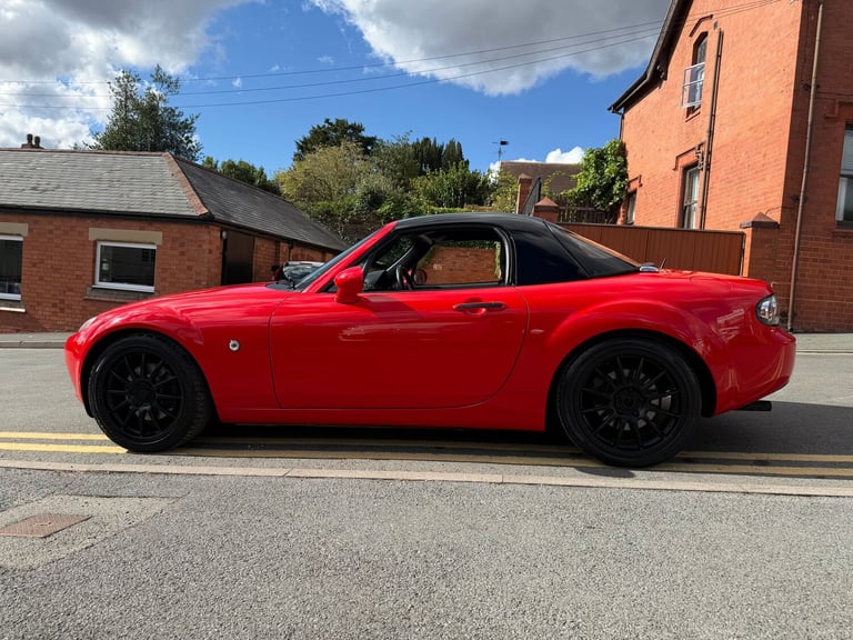 2006 Mazda MX-5 2.0i Sport Convertible 2dr Petrol Manual Euro 4 (160 ps) Convertible Petrol Manual