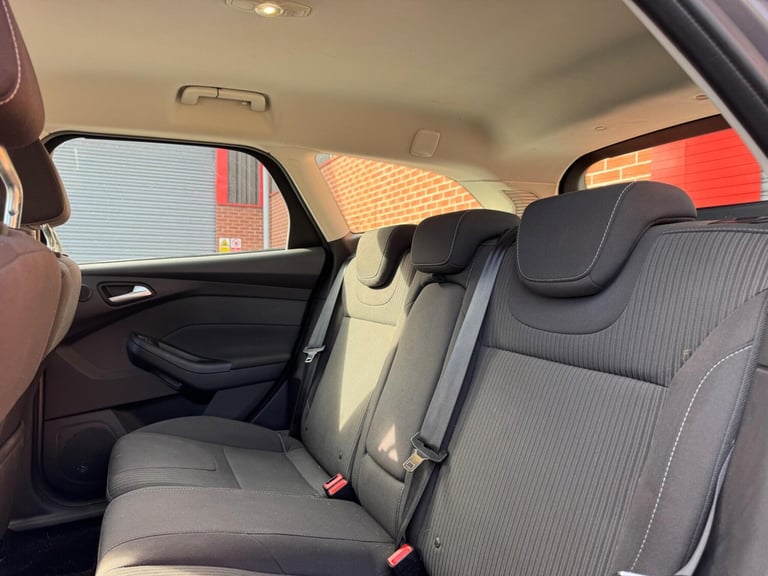 2013 Ford Focus 1.6 TDCi Titanium Euro 5 (s/s) 5dr ESTATE Diesel Manual