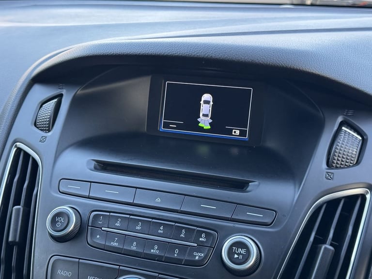 2015 Ford Focus 1.5 TDCi Zetec Estate 5dr Diesel Manual Euro 6 (s/s) (120 ps) Estate Diesel Manual