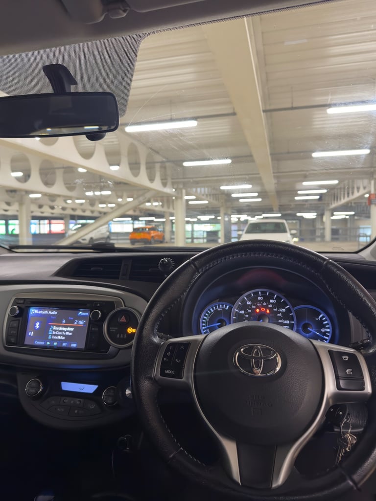 Toyota, YARIS, Hatchback, 2013, Other, 1497 (cc), 5 doors