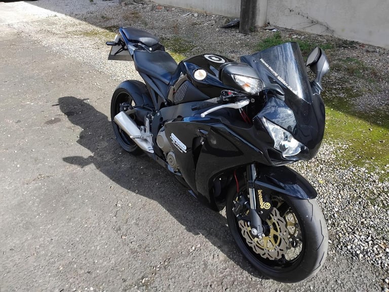 2009 09 HONDA CBR 1000 RR-8 FIREBLADE CBR1000RR CBR1000 BLACK SPORTS SUPERBIKE