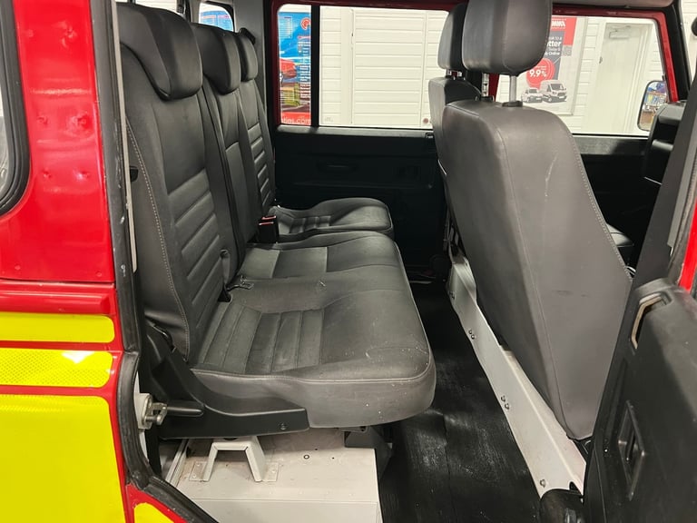 2012 Land Rover Defender 130 HCPU 2.2TDCI 120PS 4X4 5 SEAT DOUBLE CAB HIGH CAPACITY PICK UP PICK ...