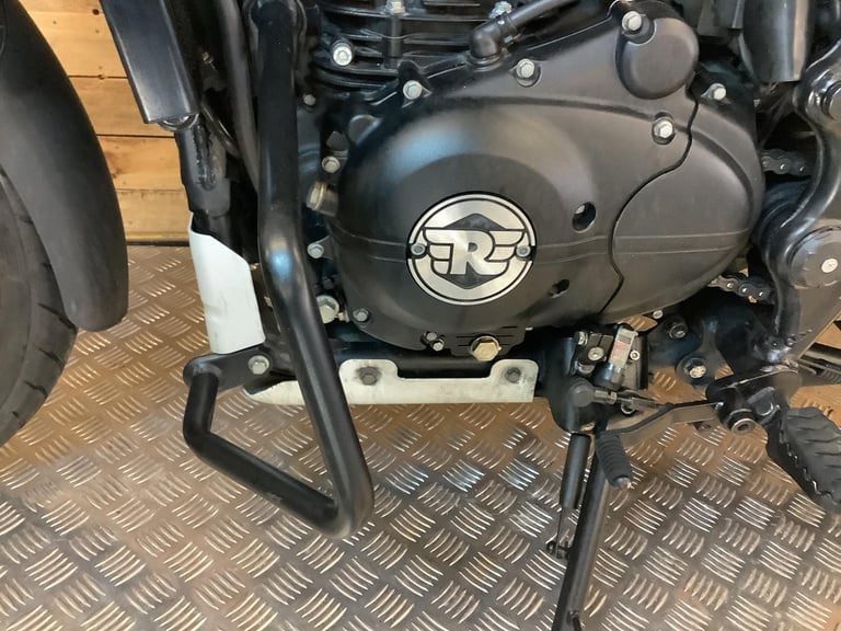 Royal Enfield HIMALAYAN E5 411