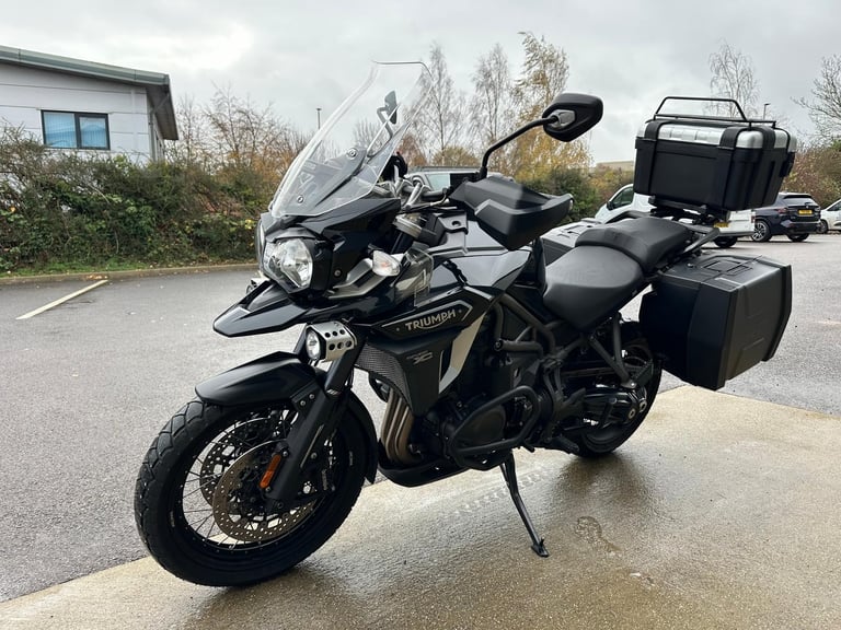 TRIUMPH TIGER EXPLORER XC 2017 - FULL LUGGAGE - 24307 MILES. VERY CLEAN