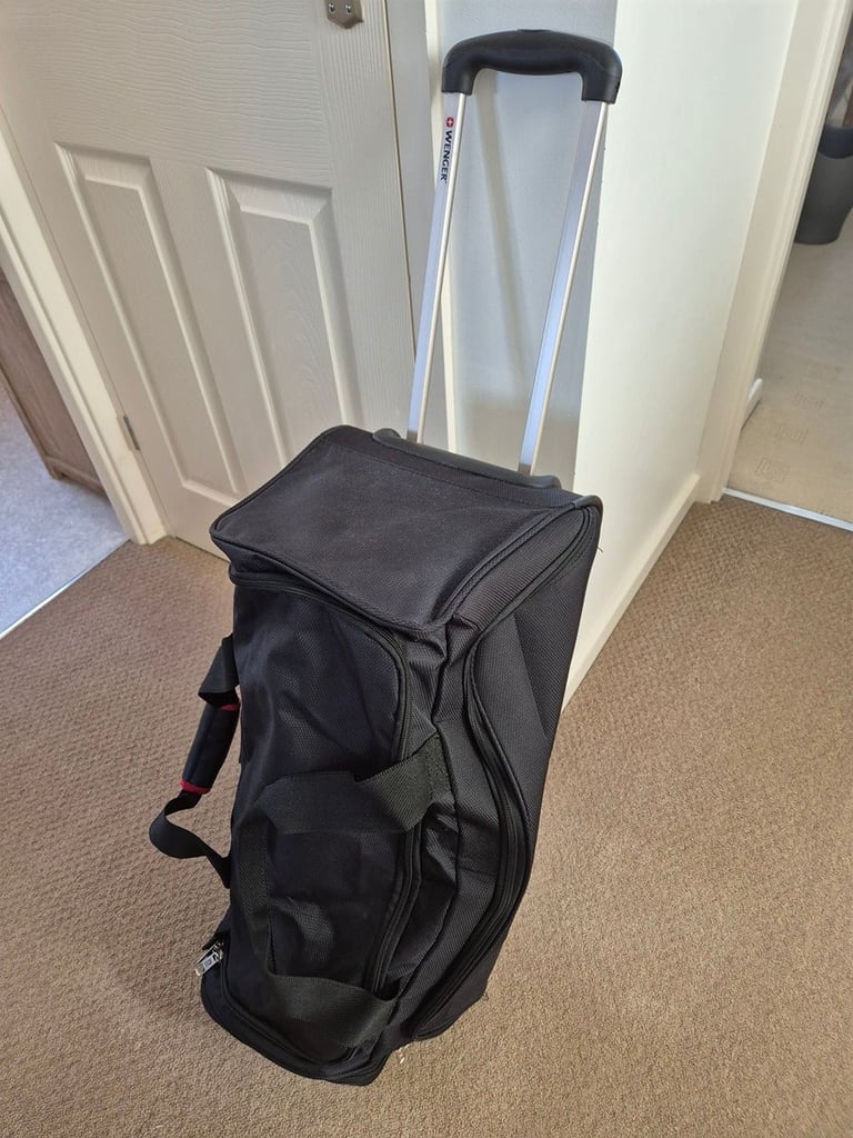 Wenger Ellehammer - Wheeled Travel Bag Holdall Case Black Pull Along Handle Swiss Soft Shell