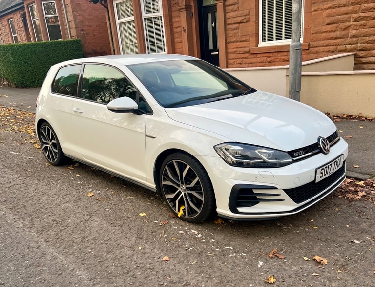 Volkswagen, GOLF GTD, Hatchback, 2017, Manual, 1968 (cc), 3 doors