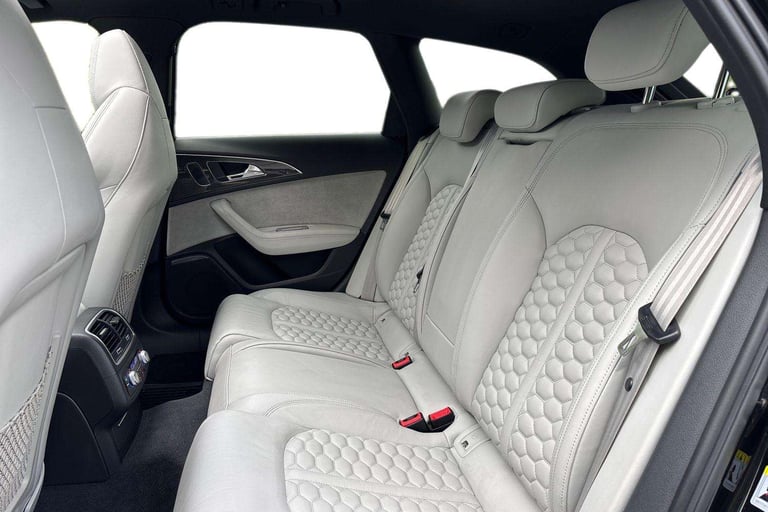  Audi RS6 4.0T FSI Quattro RS 6 5dr Tip Auto Estate Petrol Automatic