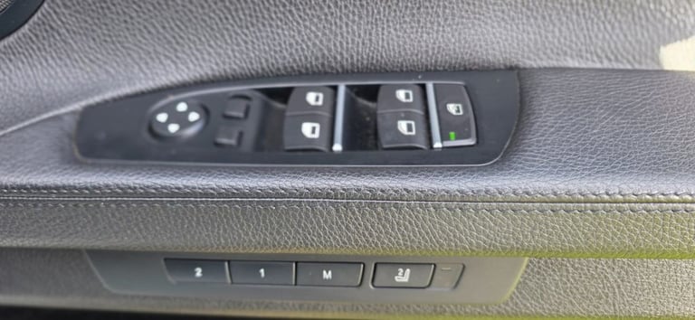 2014 14 BMW 7 SERIES 3.0 730D SE SALOON 4DR DIESEL AUTO EURO 5 (S/S) (258 PS) DI