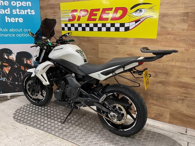Kawasaki Er6n