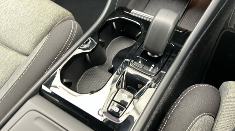 2024 Volvo XC40 Plus, B4 Mild hybrid, Petrol, Dark Estate Petrol Automatic