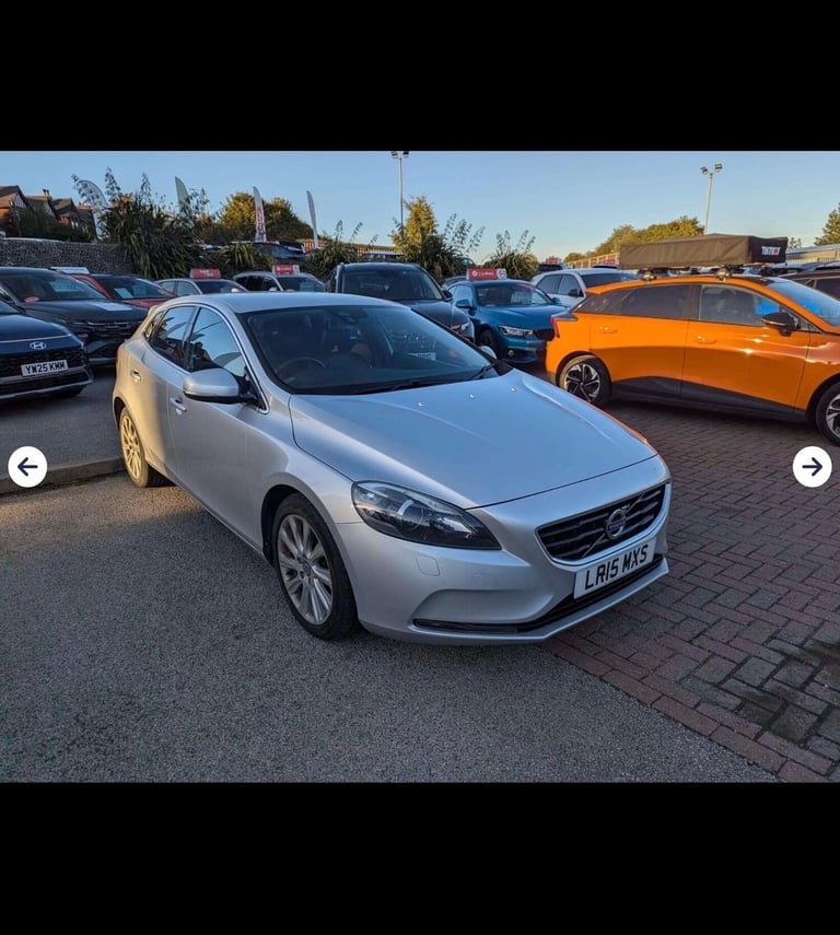 2015 Volvo V40 2.0 D3 SE Lux Nav Euro 5 (s/s) 5dr HATCHBACK Diesel Manual