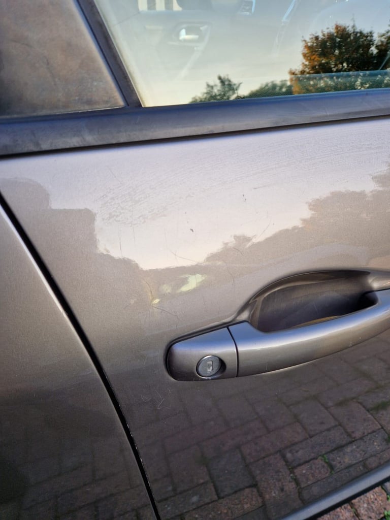 BEST OFFER PLEASE  Lady Driver Long MOT TILL OCT 2026 Peugeot, 2008,SUV/Hatchback