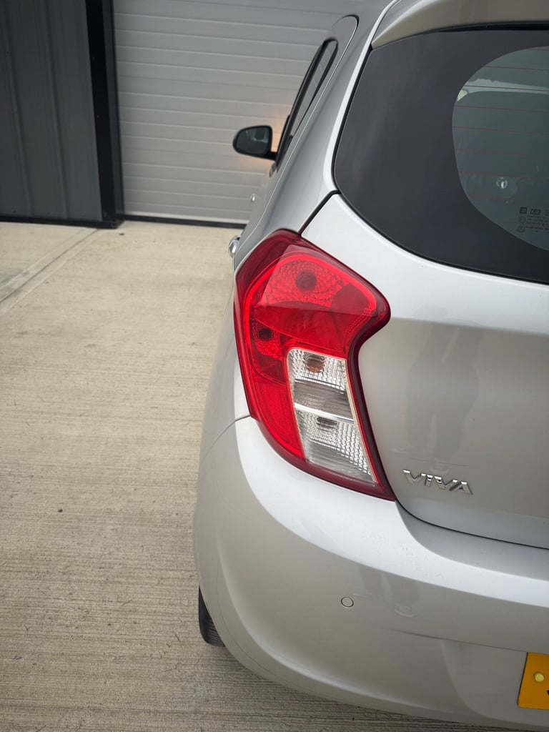 Vauxhall, VIVA, Hatchback, 2015, Manual, 999 (cc), 5 doors