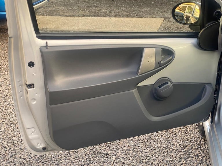 2008 Toyota AYGO 1.0 VVT-i Platinum Euro 4 3dr Hatchback Petrol Manual