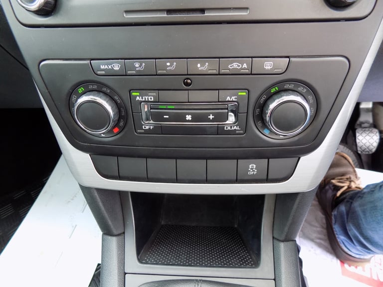 2014 Skoda Yeti 2.0 TDI CR SE 4x4 5dr HATCHBACK Diesel Manual