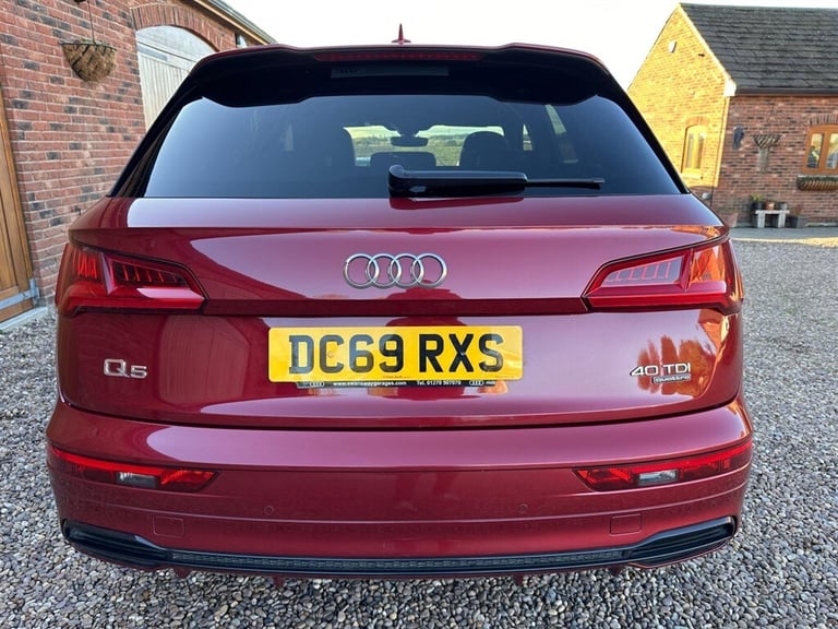 2019 Audi Q5 2.0 TDI 40 Black Edition S Tronic quattro Euro 6 (s/s) 5dr SUV Diesel Automatic