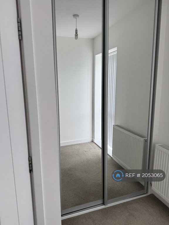 3 bedroom house in Charlock Close, Haroldwood, RM3 (3 bed) (#2053065)