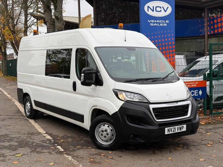 2021 Peugeot Boxer BLUEHDI 335 L3H2 S WELFARE 7 SEAT REAR TOILET Welfare Diesel Manual