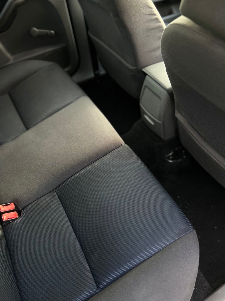 Ford, FOCUS, Hatchback, 2005, Manual, 1596 (cc), 5 doors