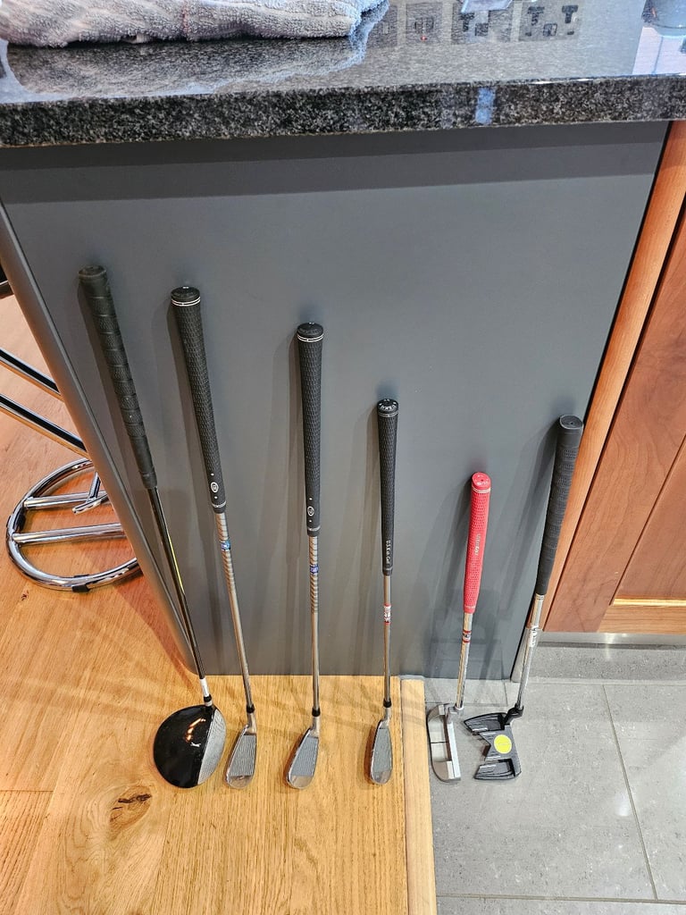 image for Selection of Kids Golf Clubs for sale