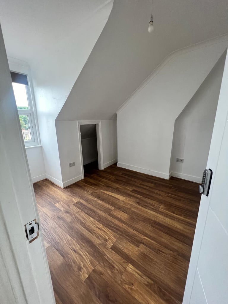 ALL BILLS INCLUDED double ensuite 