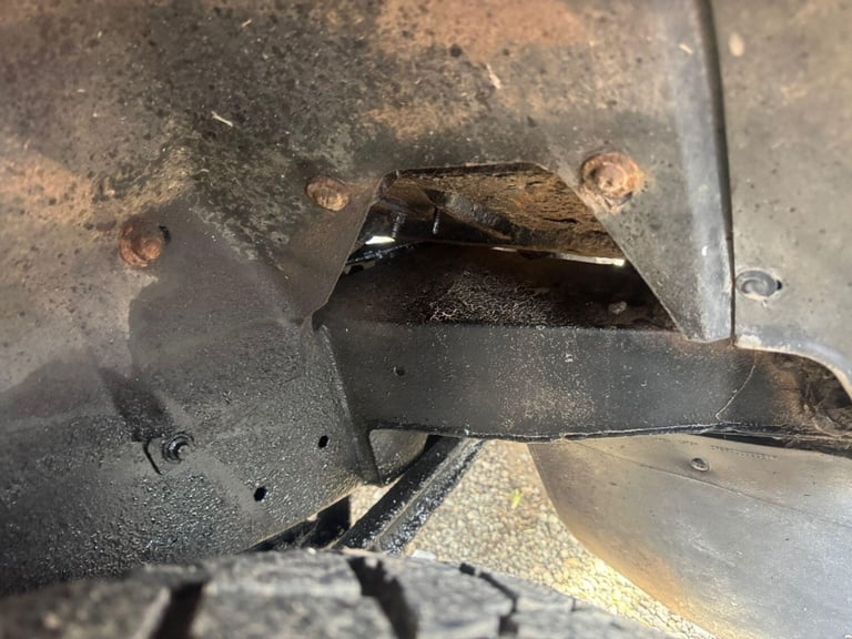 2008 Land Rover Defender 90 2.4 TDCi County Hard Top SUV 4WD SWB Euro 4 3dr PANEL VAN Diesel Manual