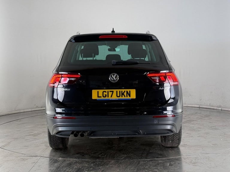 2017 Volkswagen Tiguan 2.0 TDI BlueMotion Tech SE Navigation Euro 6 (s/s) 5dr ESTATE Diesel Manual