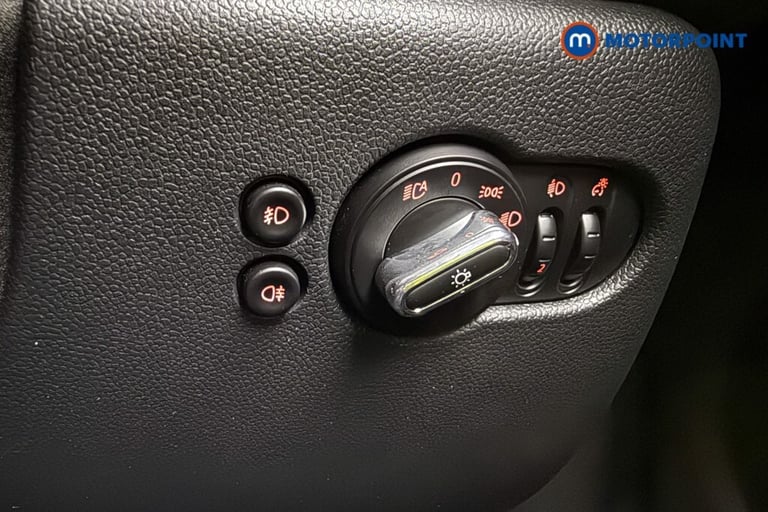 2020 MINI Hatch 1.5 Cooper Classic II 5dr Auto Hatchback Petrol Automatic