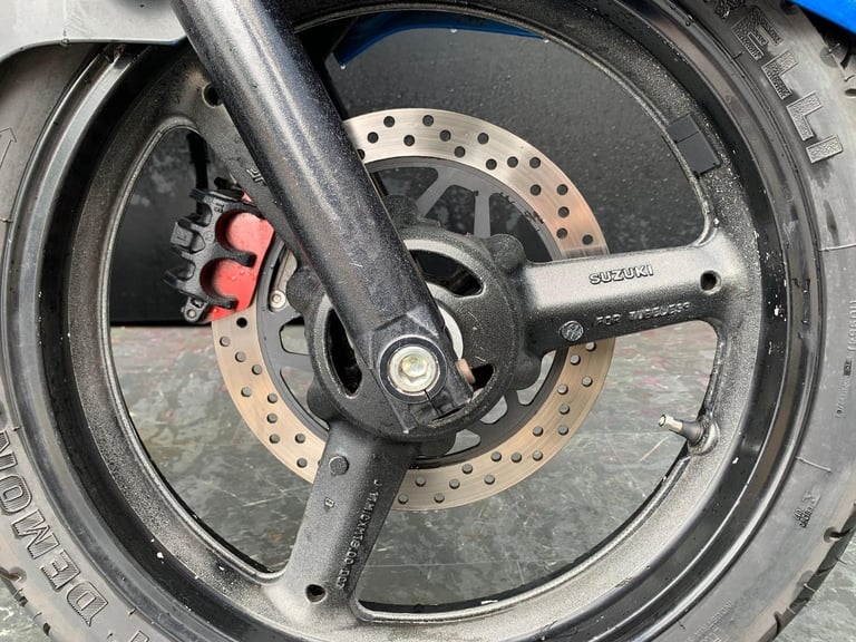 SUZUKI GW 250 ZL4 INAZUMA HPI CLEAR