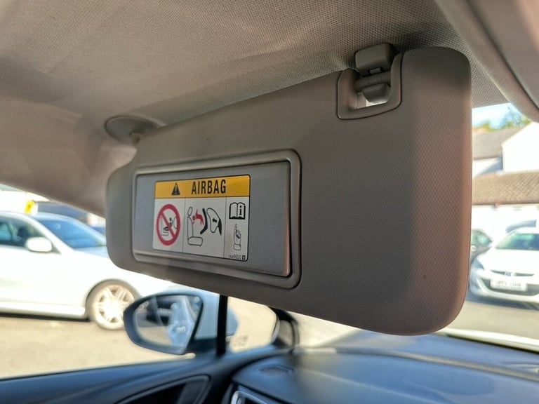 2018 Vauxhall Astra 1.0i Turbo ecoTEC SRi Hatchback 5dr Petrol Manual Euro 6 (s/s) (105 ps) Hatch...