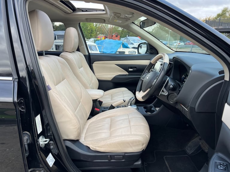 2015 Mitsubishi Outlander 2.0 PHEV GX5h 5dr Auto ESTATE Petrol Parallel Phev Automatic