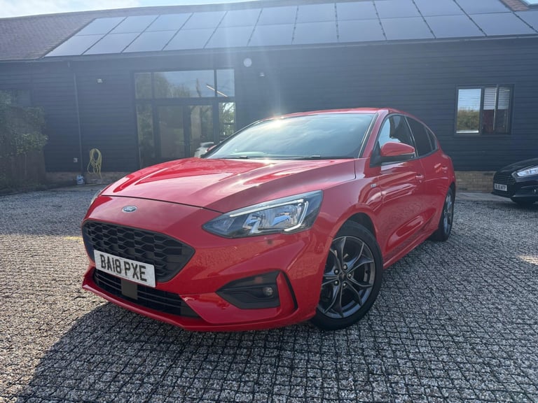 2018 Ford Focus 1.0T EcoBoost ST-Line Euro 6 (s/s) 5dr HATCHBACK Petrol Manual