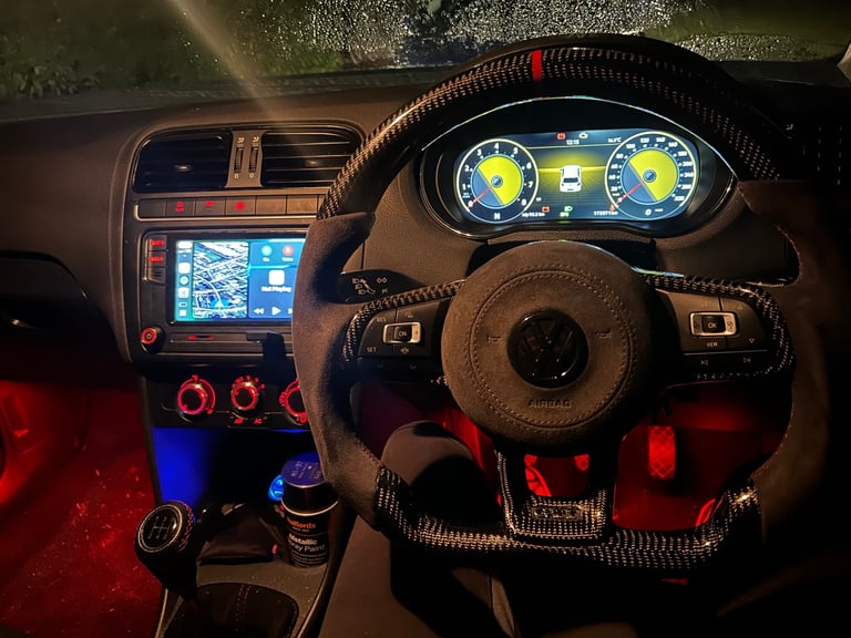 Carbon fibre alcentara steering wheel 