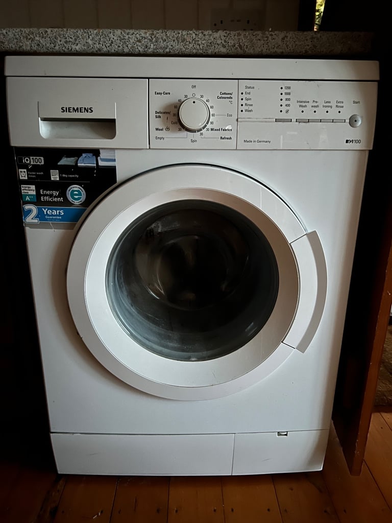 image for Siemens WM14Q361GB iQ100 varioPerfect White 8kg 1400rpm Freestanding Washing Machine