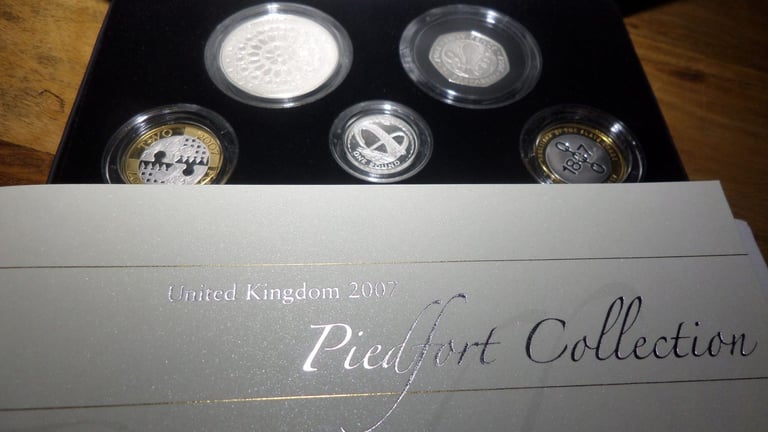 image for 2007 UK PIEDFORT SILVER PROOF COLLECTION.
