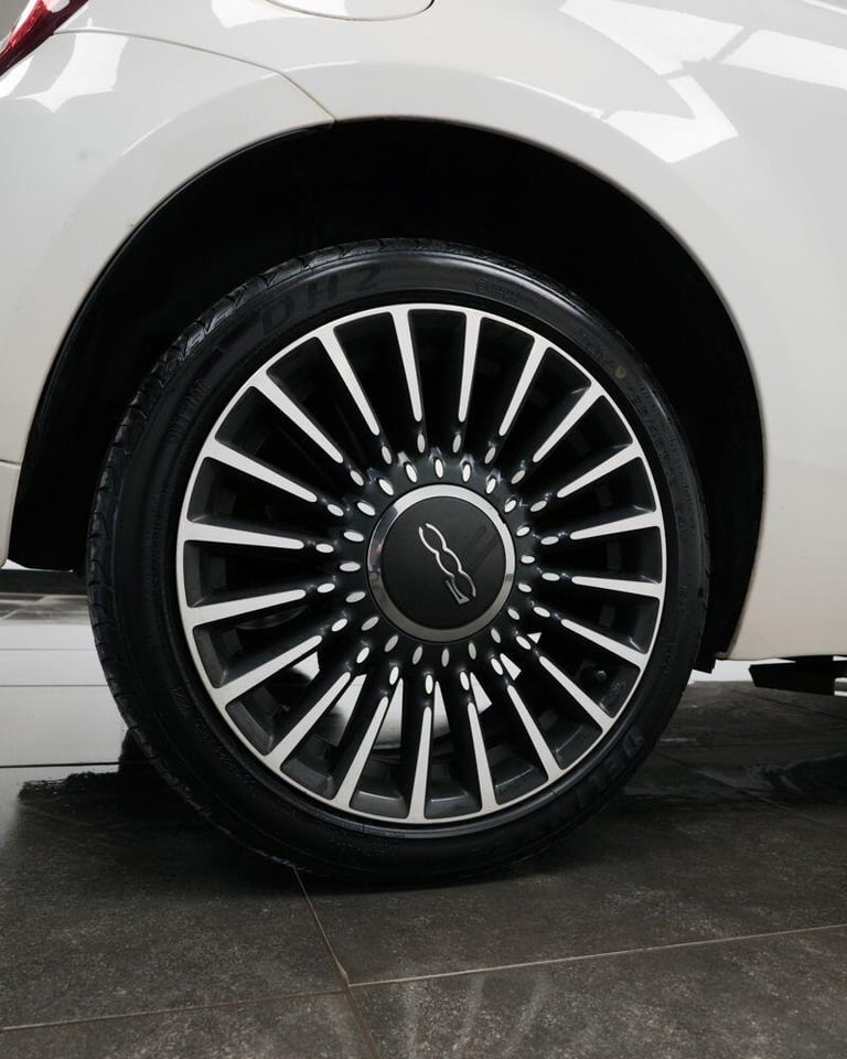  Fiat 500 1.2 Lounge Euro 6 (s/s) 3dr Petrol Manual
