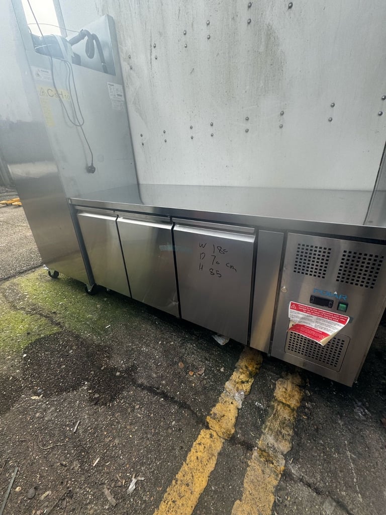 Commercial fridge bench counter cafe undercounter fridge 