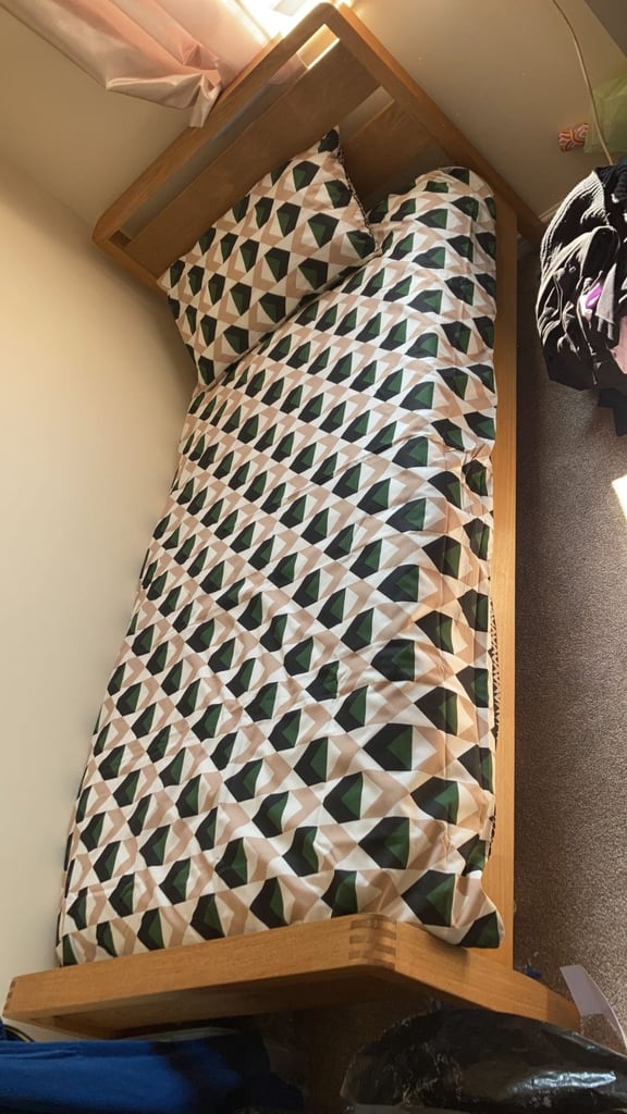 image for Single bed 