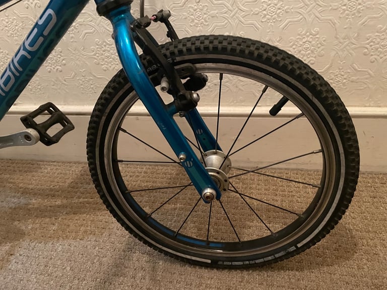 Islabike cnoc 16 blue/aqua