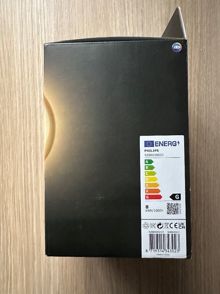 Philips Hue White Filament Lamp, Giant Globe, 7.2W , E27, 580lm , 2100K (9290030521) 