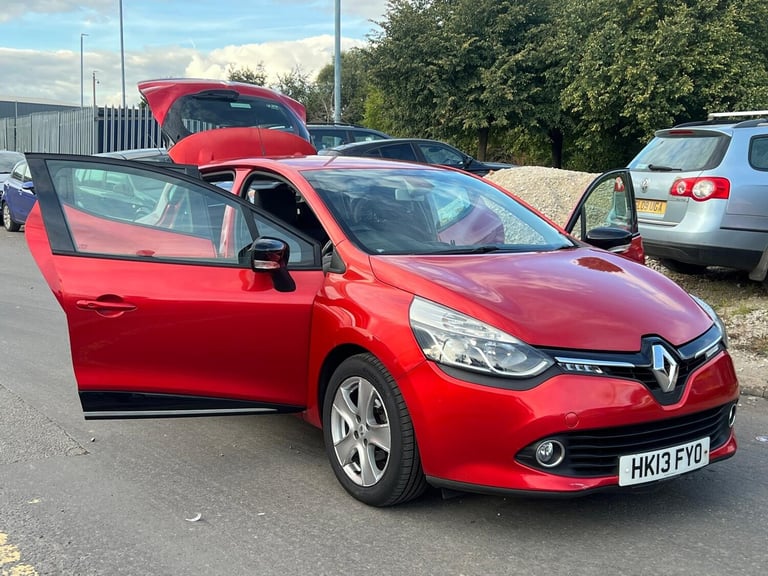 2013 Renault Clio 1.2 16V Dynamique MediaNav 5dr HATCHBACK Petrol Manual