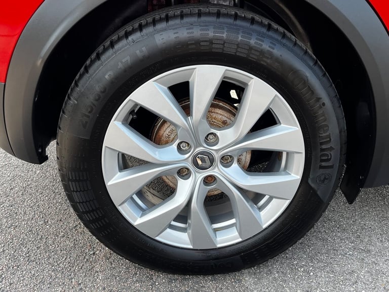 2020 Renault Captur ICONIC TCE Hatchback Petrol Manual