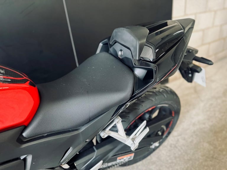Stunning One Owner 2024/24 Honda CB500 Hornet Motorcycle 