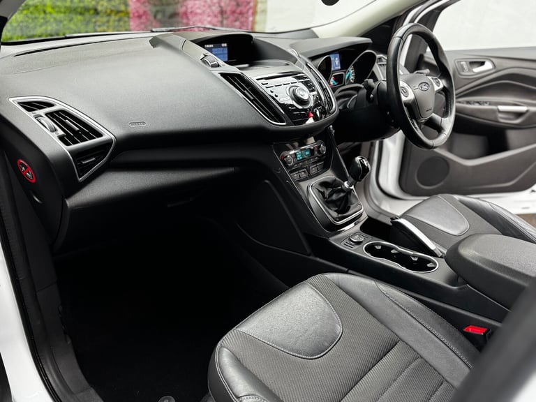 2015 Ford Kuga 2.0 TDCi 150 Titanium 5dr 2WD HATCHBACK Diesel Manual