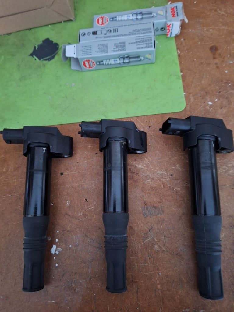 image for Coil packs for 3 cylinder Peugeot 208 1.2 engine