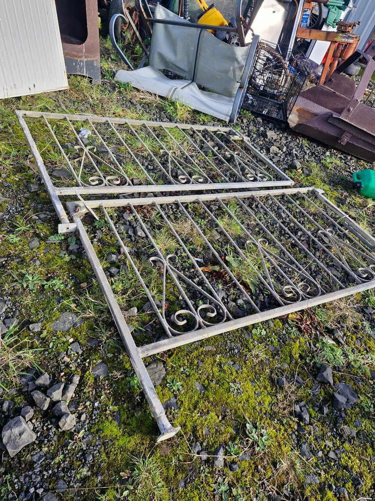 image for 10ft driveway   gates 