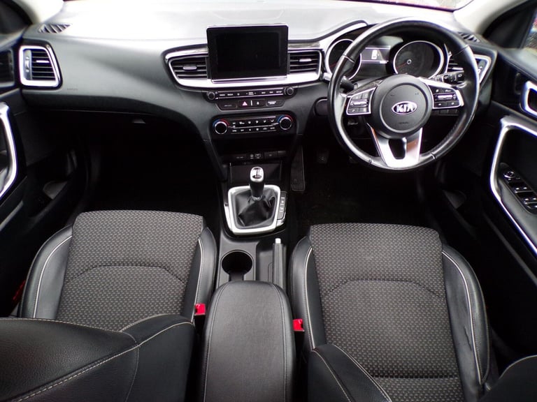  Kia Ceed 1.6 CRDi 3 Hatchback 5dr Diesel Manual Euro 6 (s/s) (114 bhp) Diesel Manual